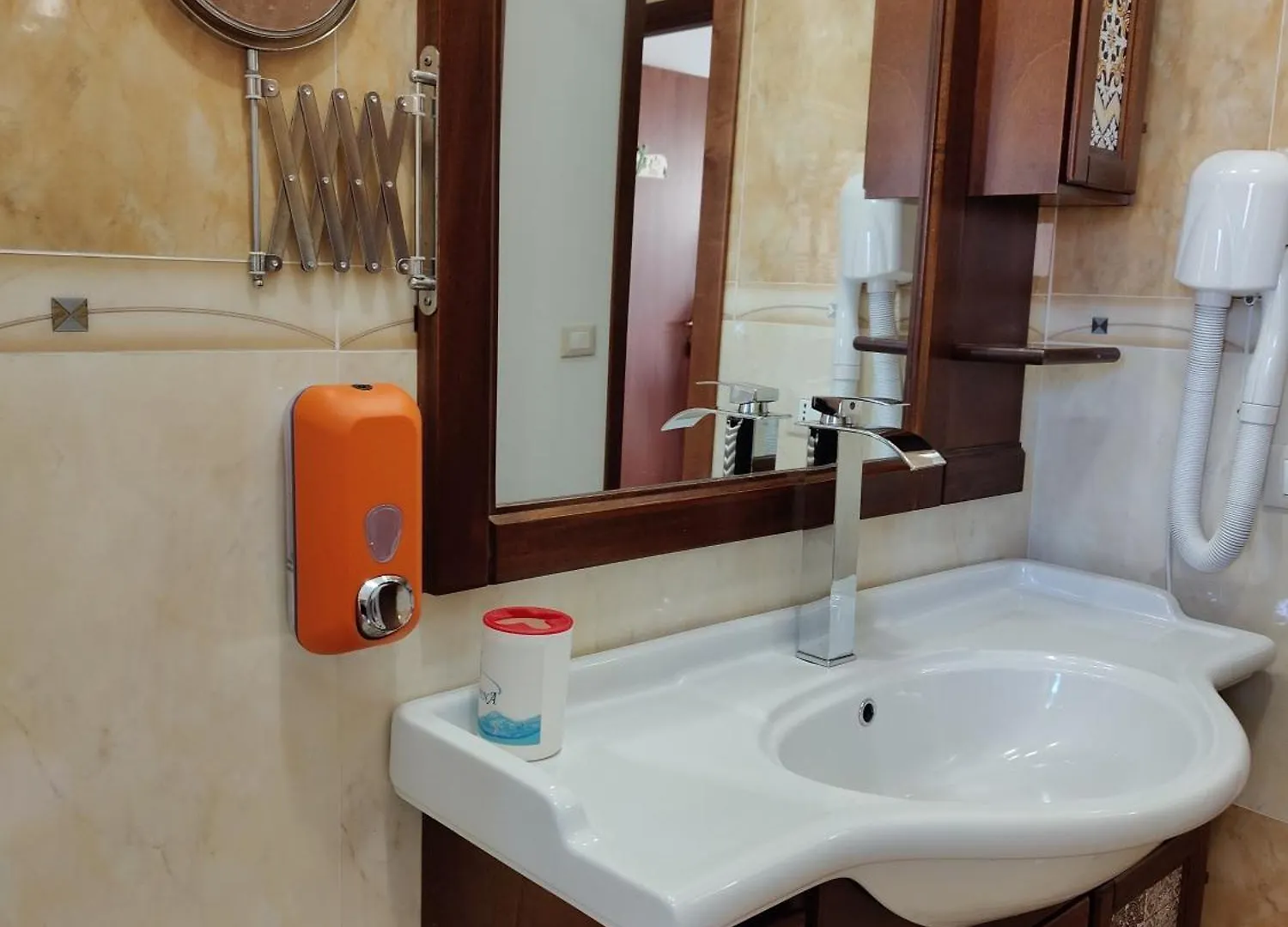 Proserpina Enna Bed & Breakfast